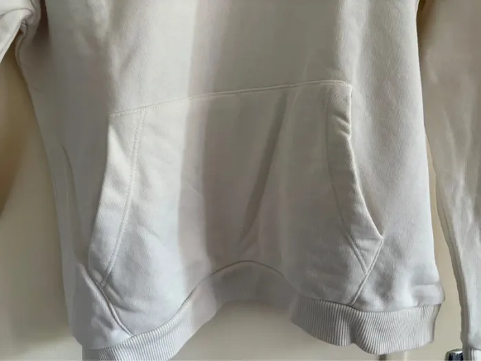 Pull à capuche garçon - photo numéro 3