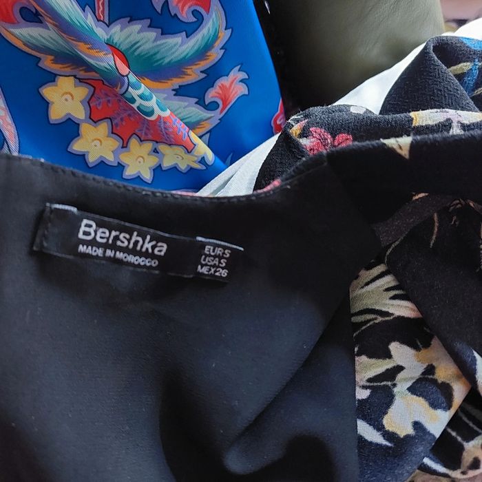 Magnifique combipantalon Bershka S - photo numéro 4
