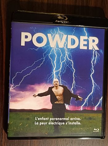Powder blu-ray 