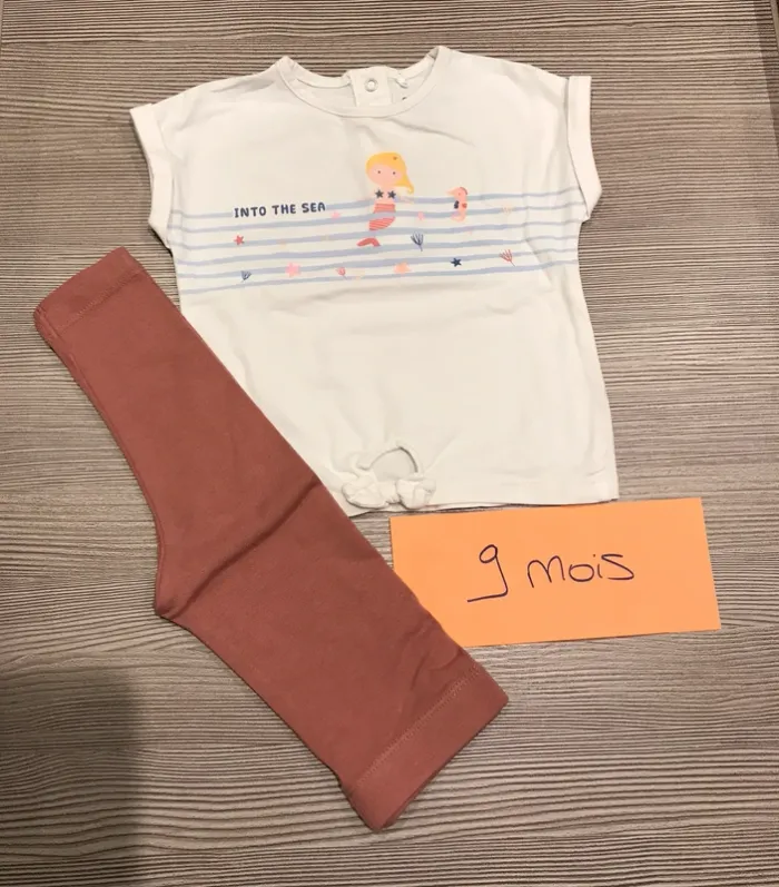 Teeshirt MC sirène orchestra et legging kiabi 9 mois