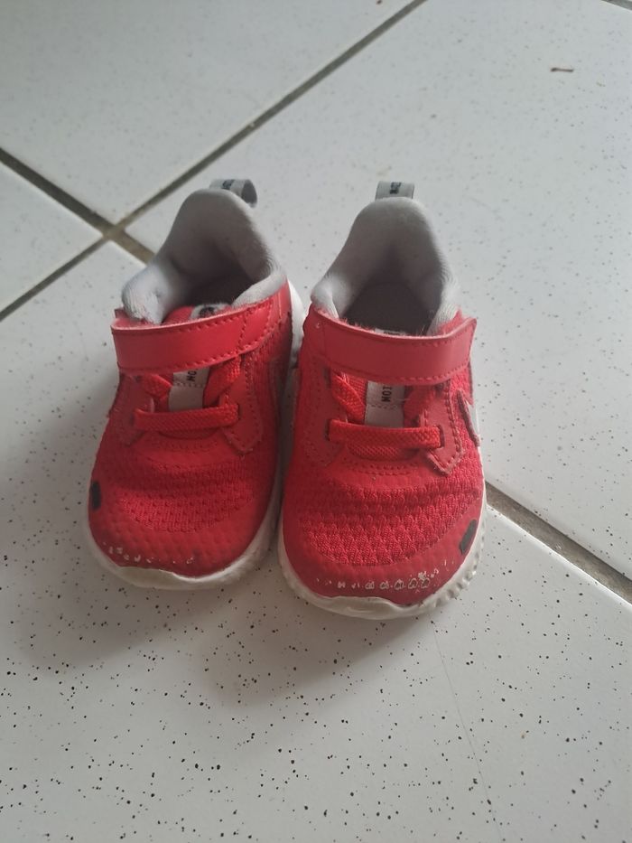 Nikes bebe 12 mois - photo numéro 2
