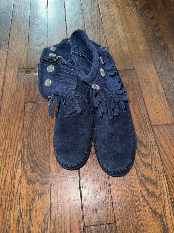 Boots en daim Minnetonka  Taille 5 us (36) - photo numéro 7
