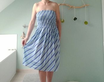 Jolie robe bustier taille 38-40