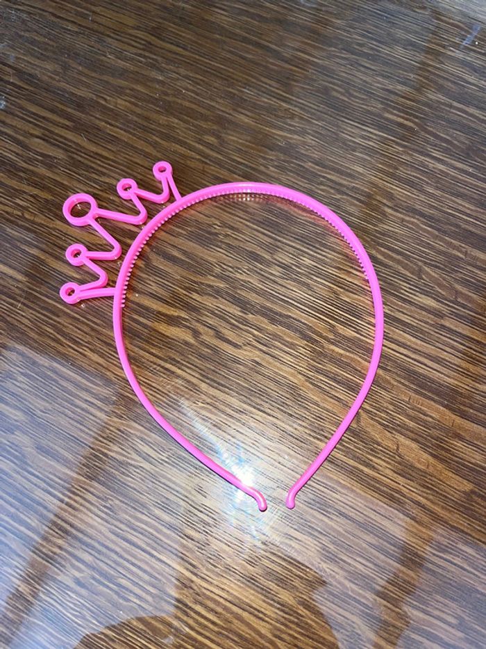 Serre-tête couronne rose