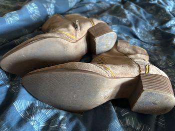 Bottine en cuir