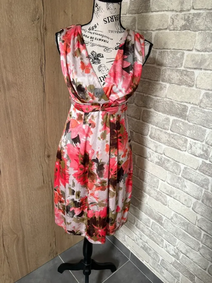 Robe femme imprimée fleurie taille 36