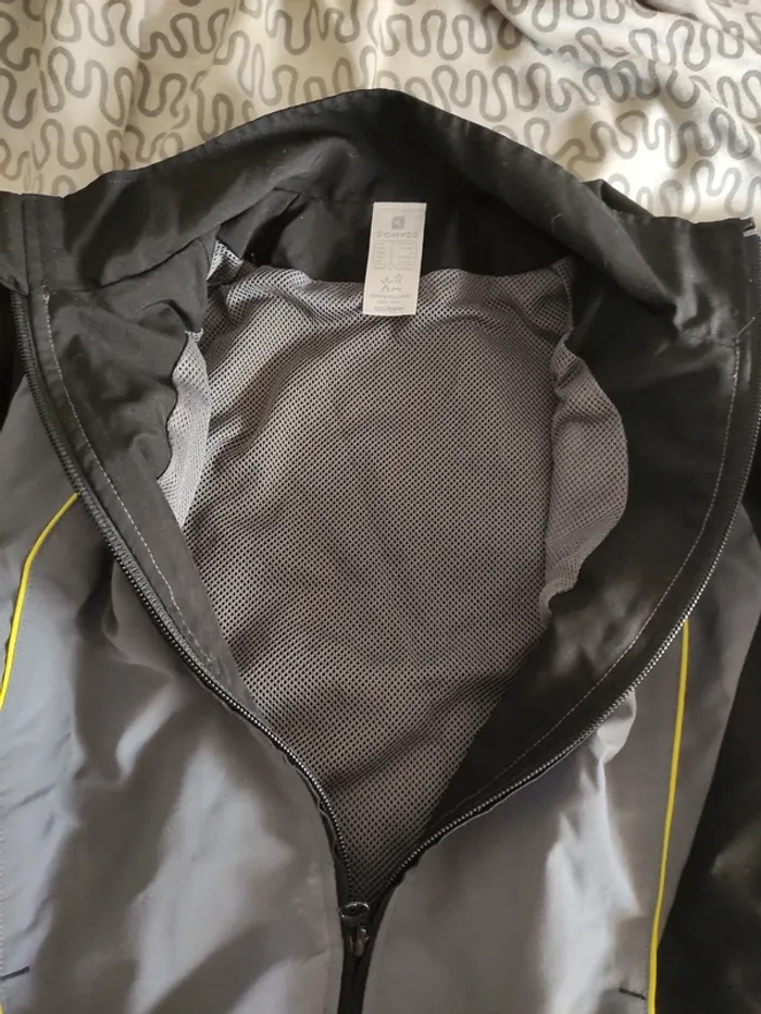 Veste de jogging - photo numéro 4