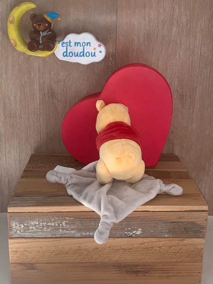 DY320 doudou ours 🐻 winnie disney - photo numéro 2