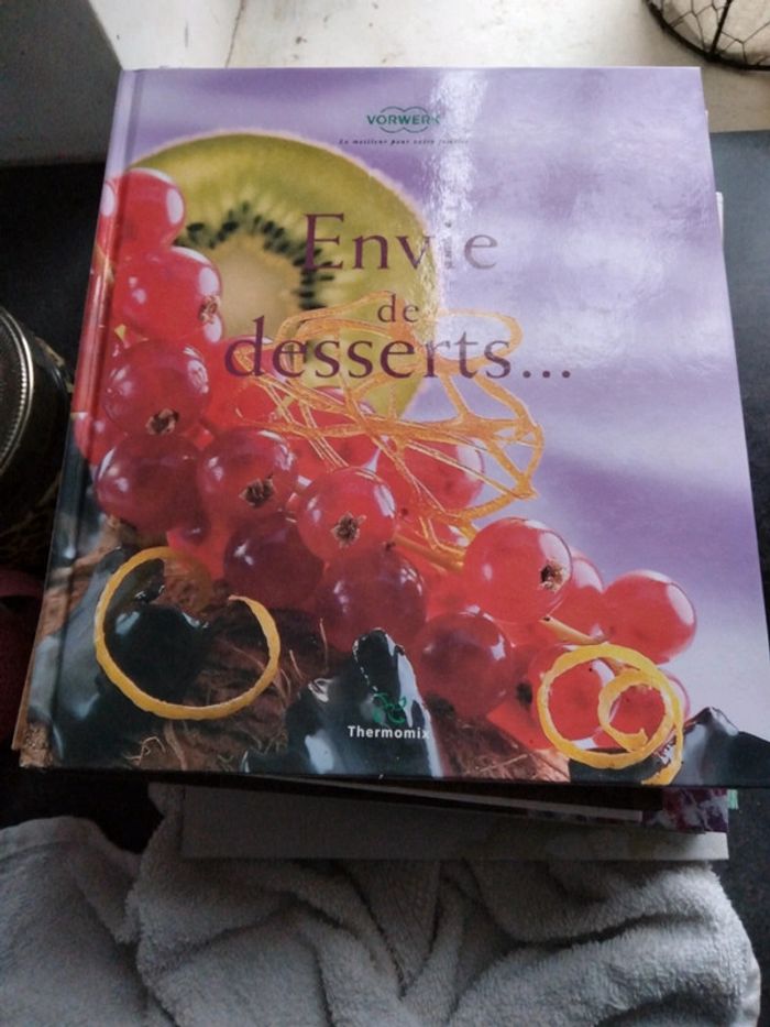 Livre envie de desserts Thermomix