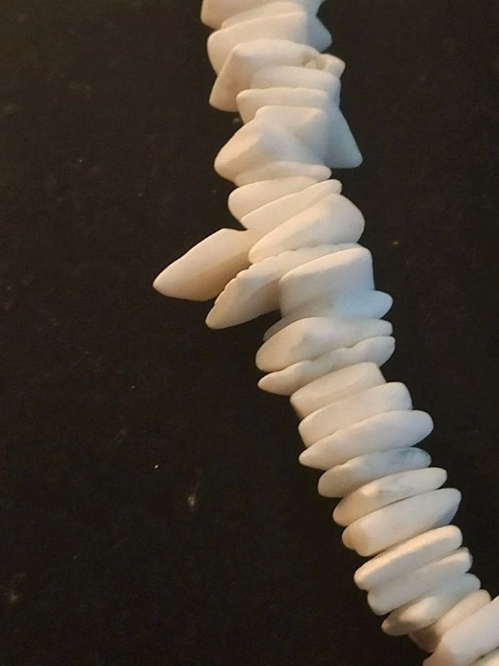 Collier blanc vintage - photo numéro 3
