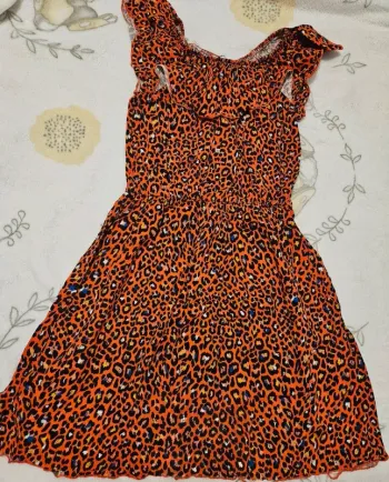 Robe manches courtes taille 10ans