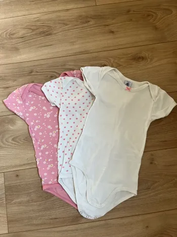 Lot 3 bodies petit bateau 36 mois