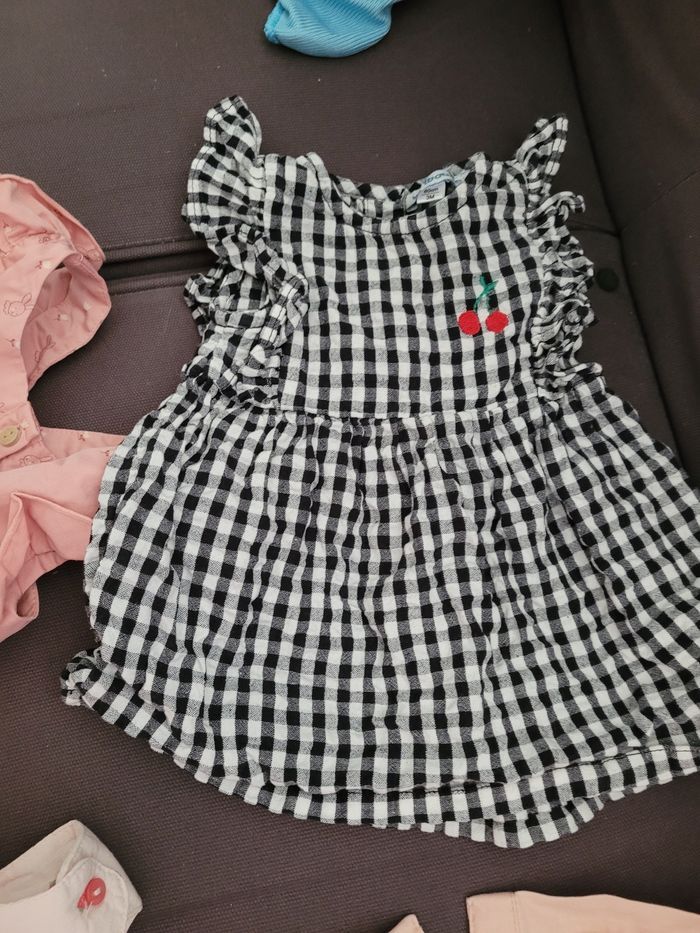Lot robes 3 mois - photo numéro 6