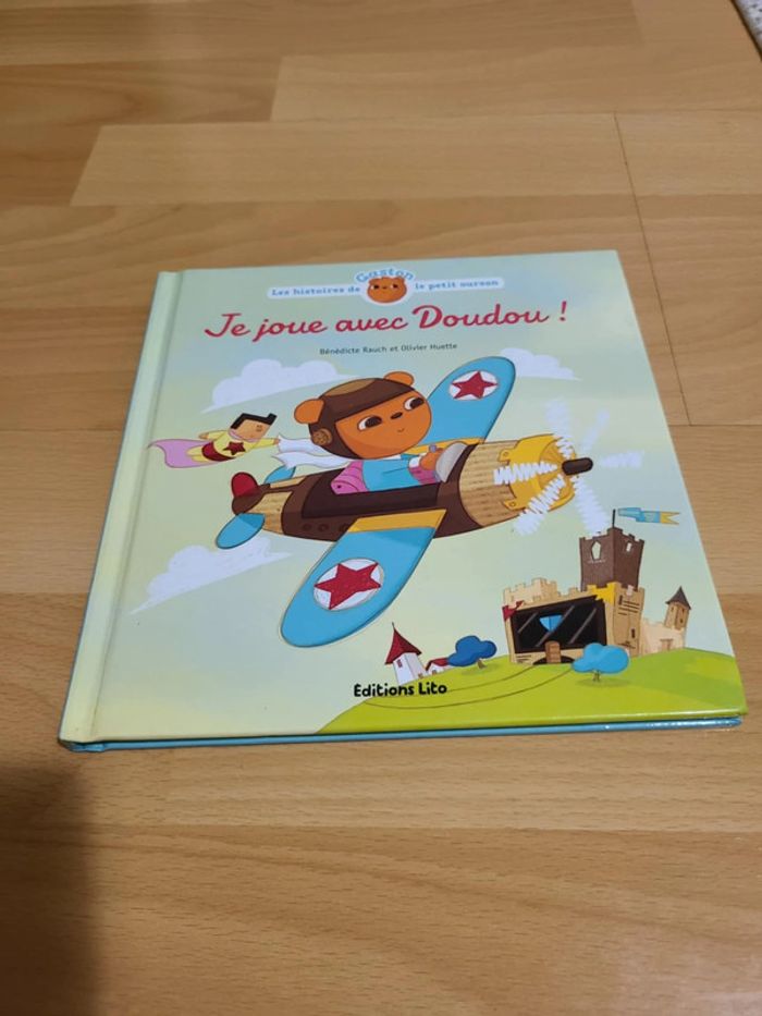 Livre « Je joue avec Doudou »