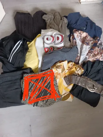 Lot vêtements Taille 48 en Be