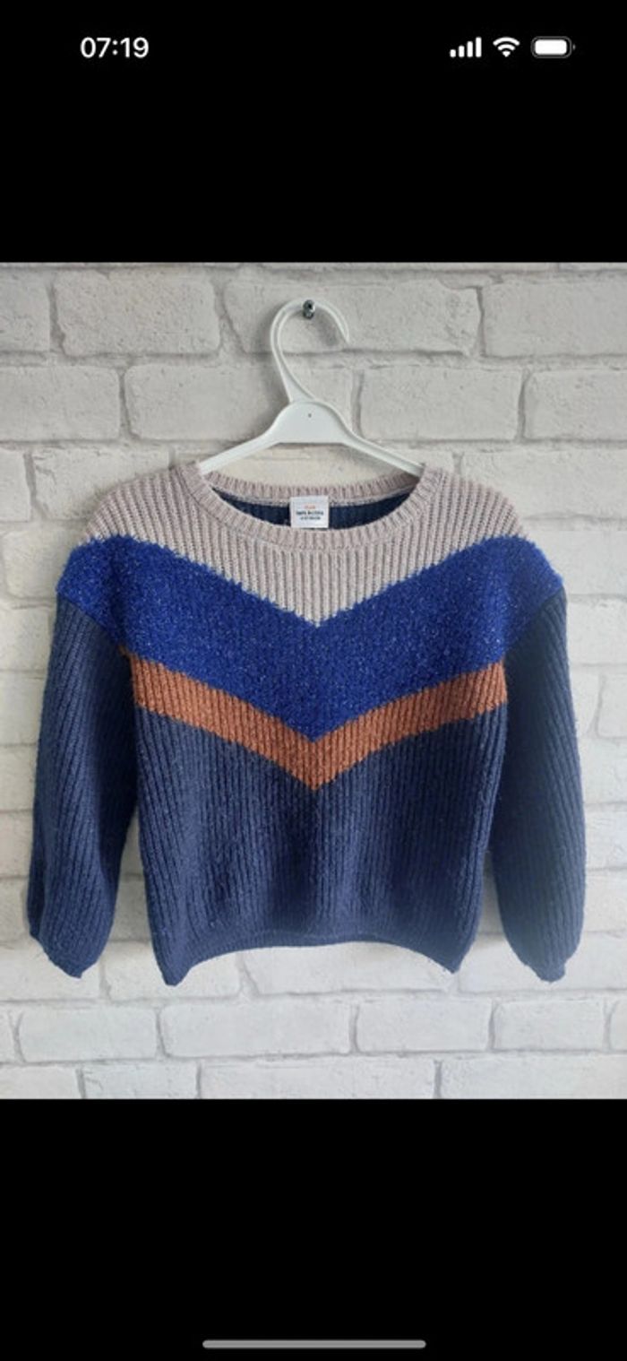 Pull fille Tape À L'Oeil taille 4 ans