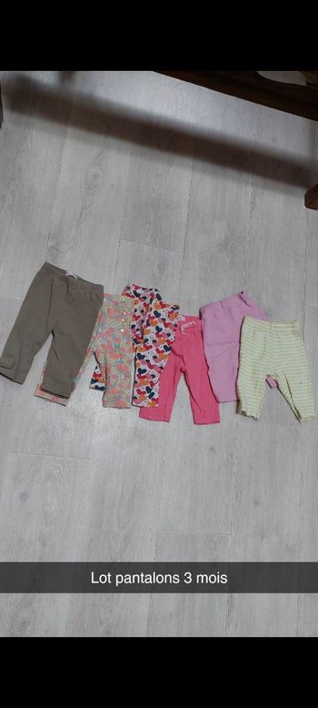 Lot pantalon fille 3mois