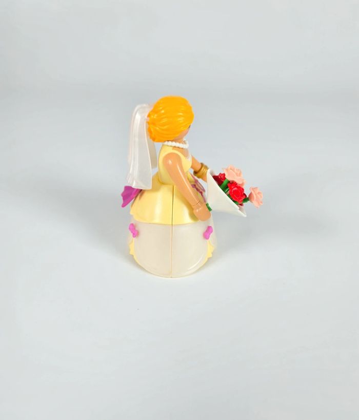 Playmobil Princesse Mariée et bouquet de fleurs - photo numéro 2