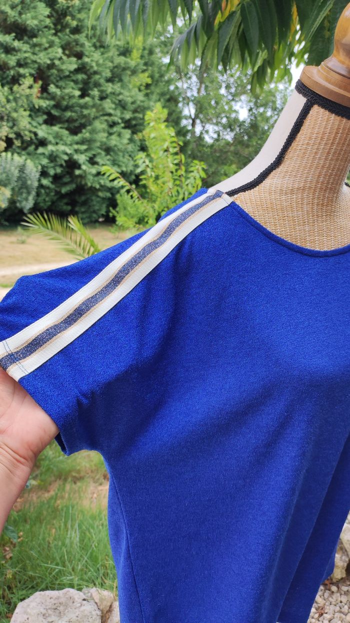 Blouse bleue - photo numéro 2