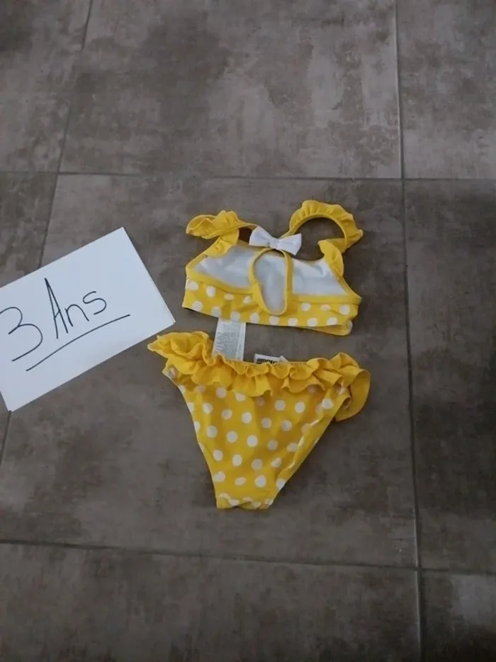 Maillot de bain 2 pièces 3 ans - photo numéro 3