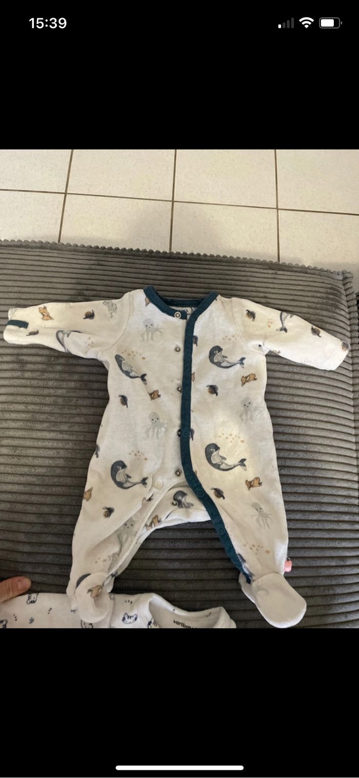 Lot 2 pyjamas tallle naissance - photo numéro 4