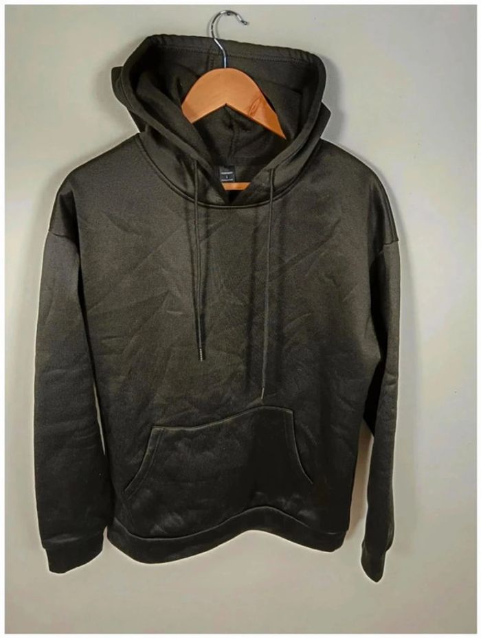 C17 sweat noir Manfinity L