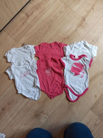 Lot de 6 bodies manches courtes