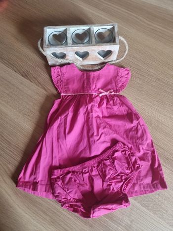Robe rose avec bloomer
