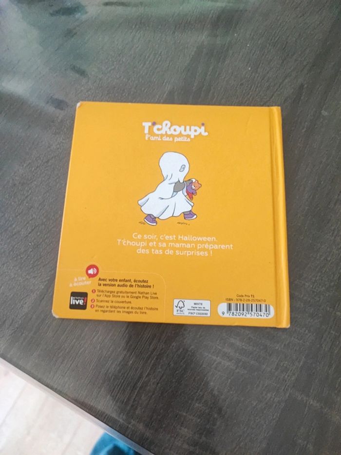 T'choupi l'ami des petits fête Halloween - photo numéro 3
