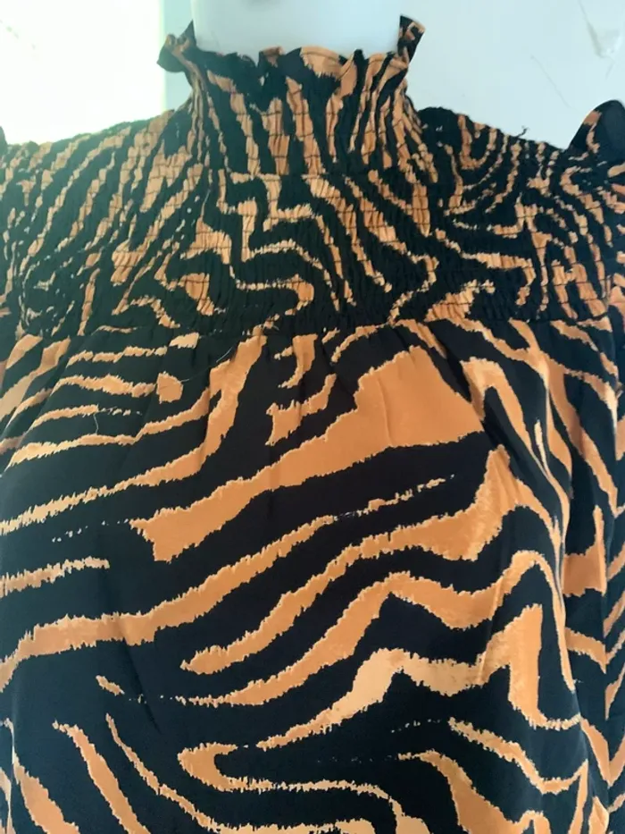 Blouse Unika paris effet tigre manches longues taille M-L - photo numéro 5