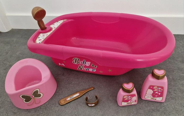 Baignoire pour poupée