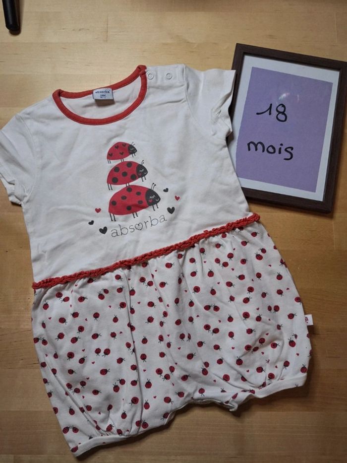 Combinaison pour fille taille 18mois marque Absorba très bon état