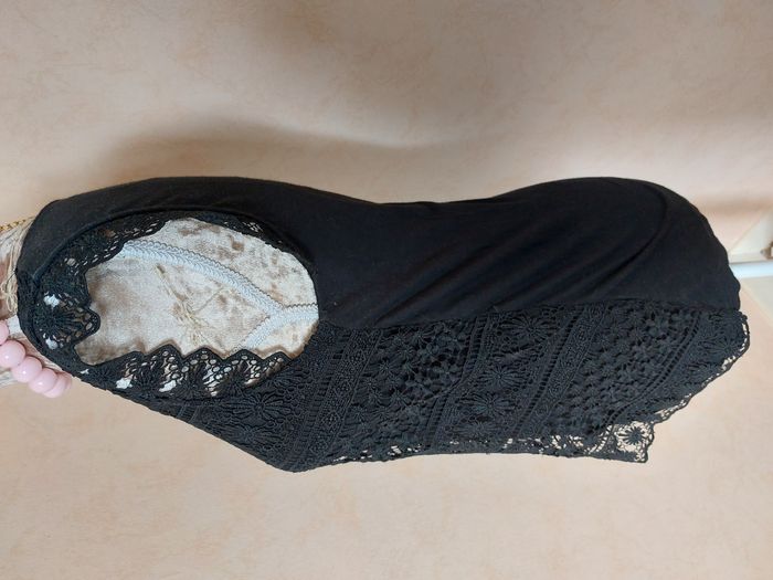 Top sans manches Stradivarius noir dentelle taille M - photo numéro 5
