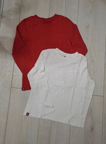 2 tee shirts 10A