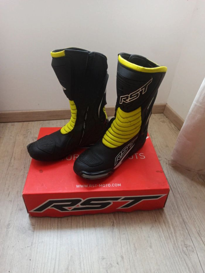 Bottes Moto RST Tractech Evo III Sport CE – Taille 47 / 12 UK – Noir & Jaune Fluo