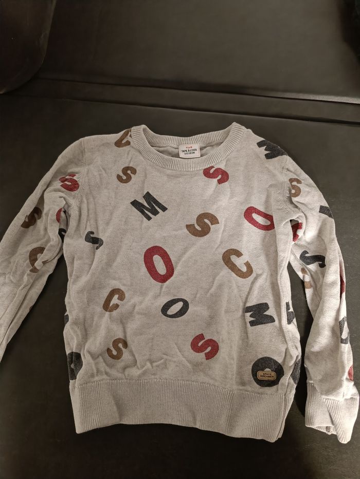 Pull 5ans tape a l'oeil