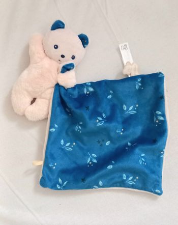Doudou nounours bébé