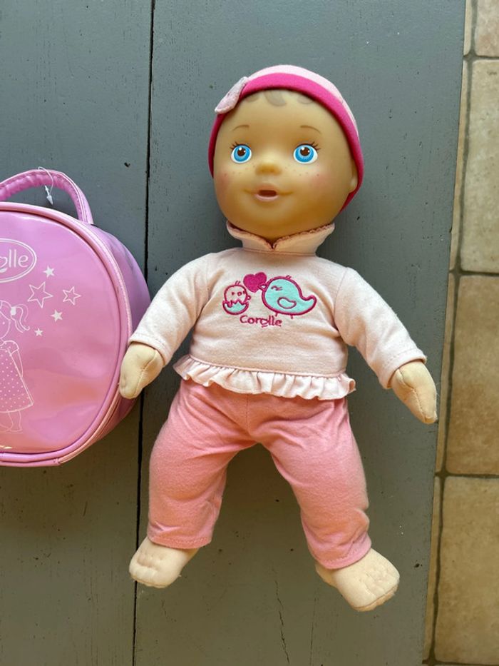 Poupon Corolle avec sacoche et accesoires - photo numéro 2