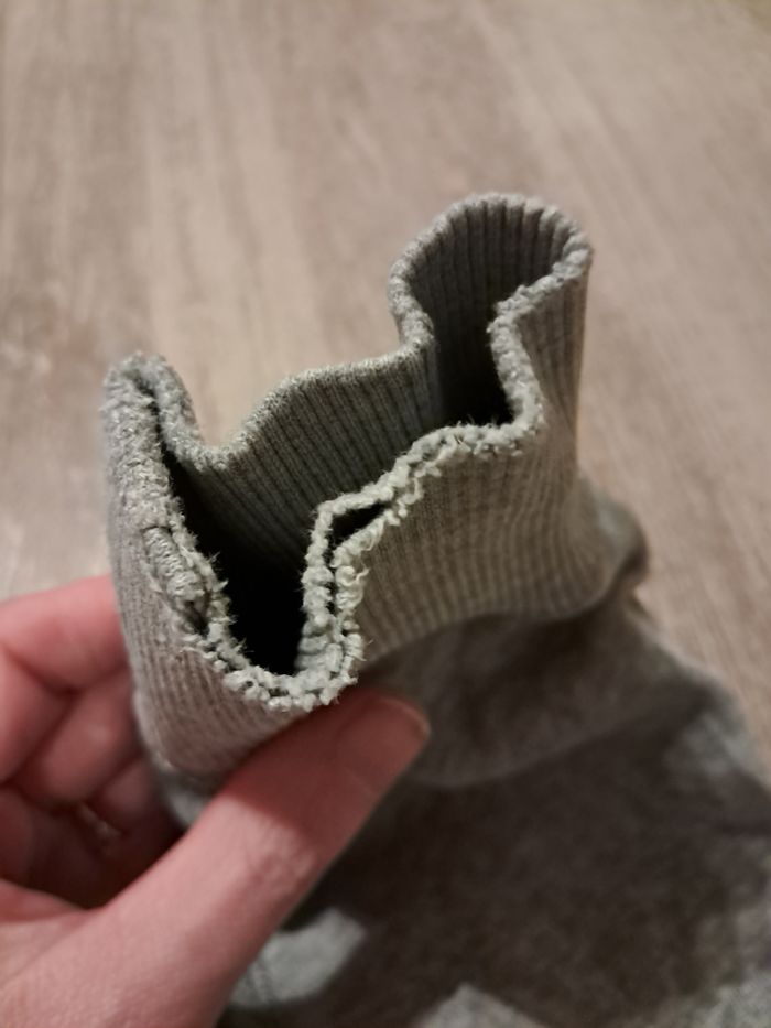 Sweat nike 8/10 ans - photo numéro 3