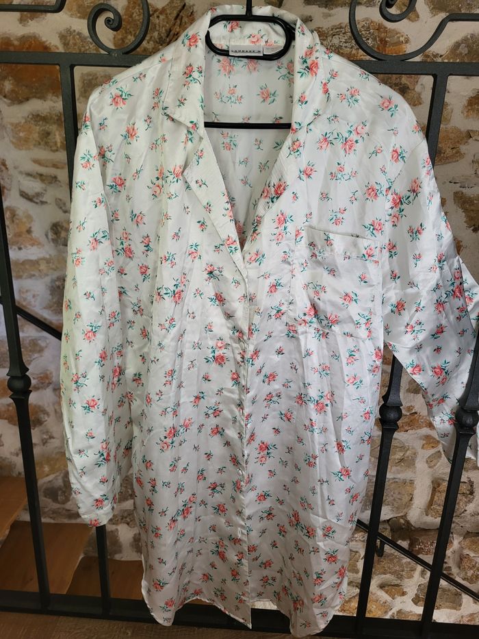 Chemise de nuit satinée imprimé fleurs - photo numéro 3