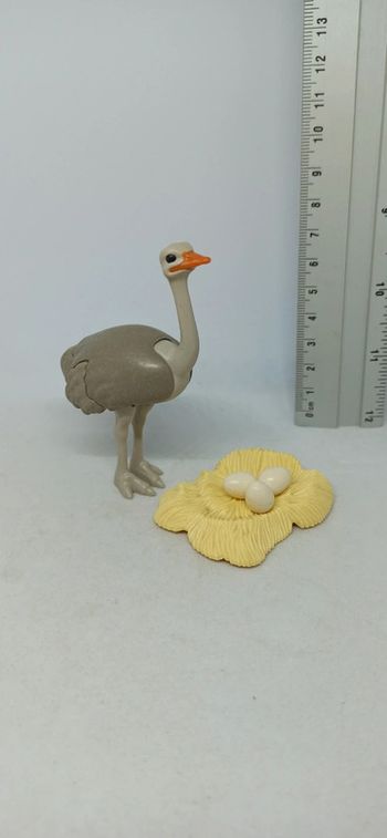 Autruche avec œufs et nid playmobil