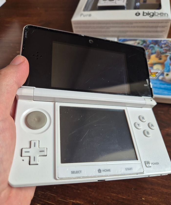 Console Nintendo 3ds blanche et jeux - photo numéro 6