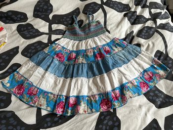Robe colorée bretelle 8 ans