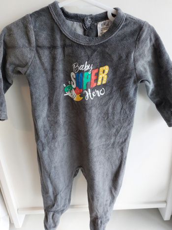 Pyjama taille 6 mois