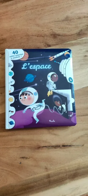 Livre enfant - L'espace