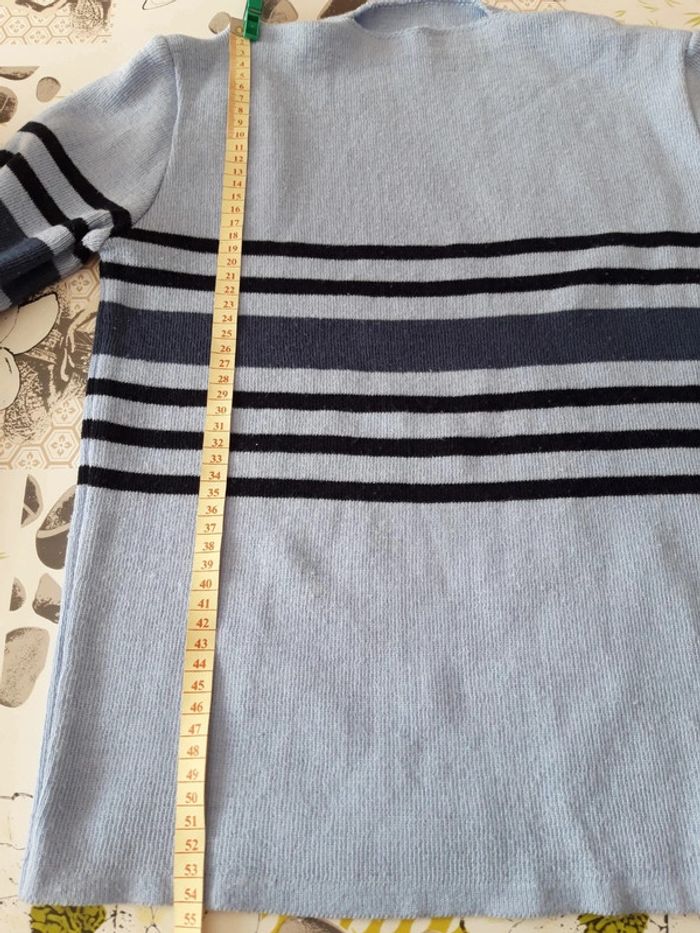 Pull taille 3 - photo numéro 9
