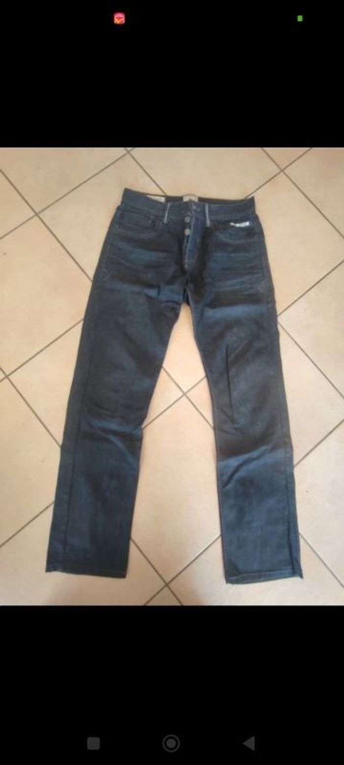 Jean 40
