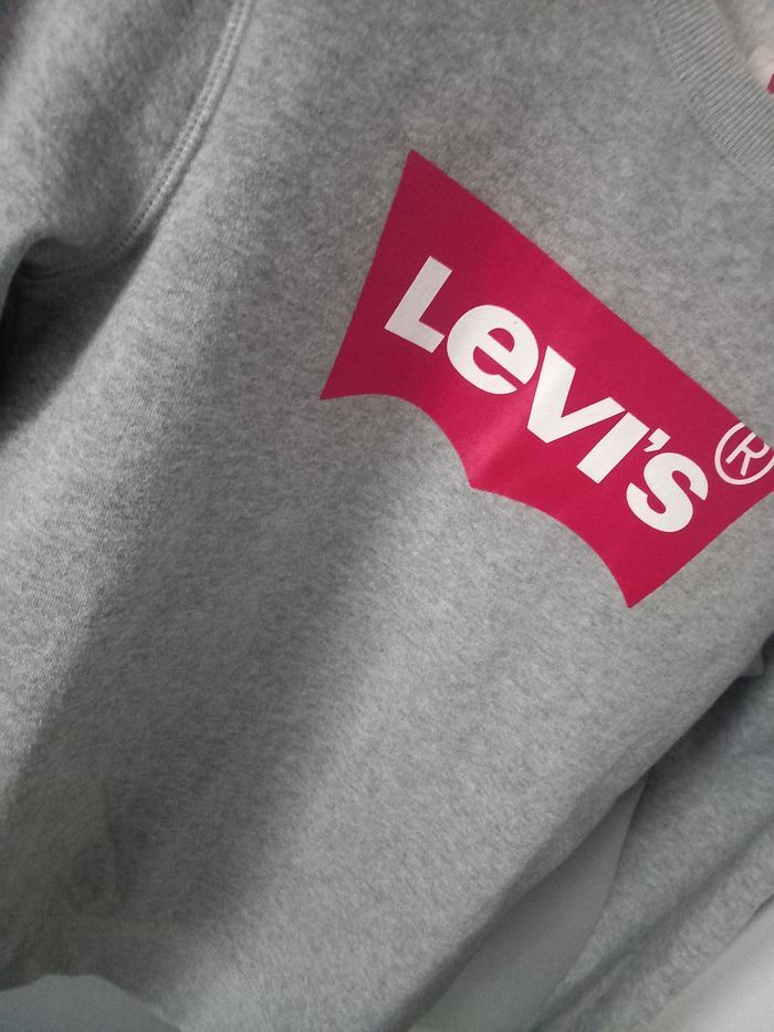 Sweat-shirt levis gris pour femme et/ou hommes taille 16 ans