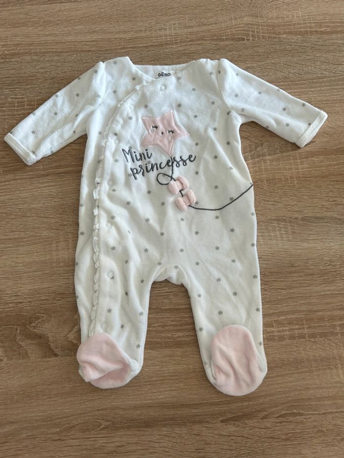 Lot pyjama - 3 mois - photo numéro 10