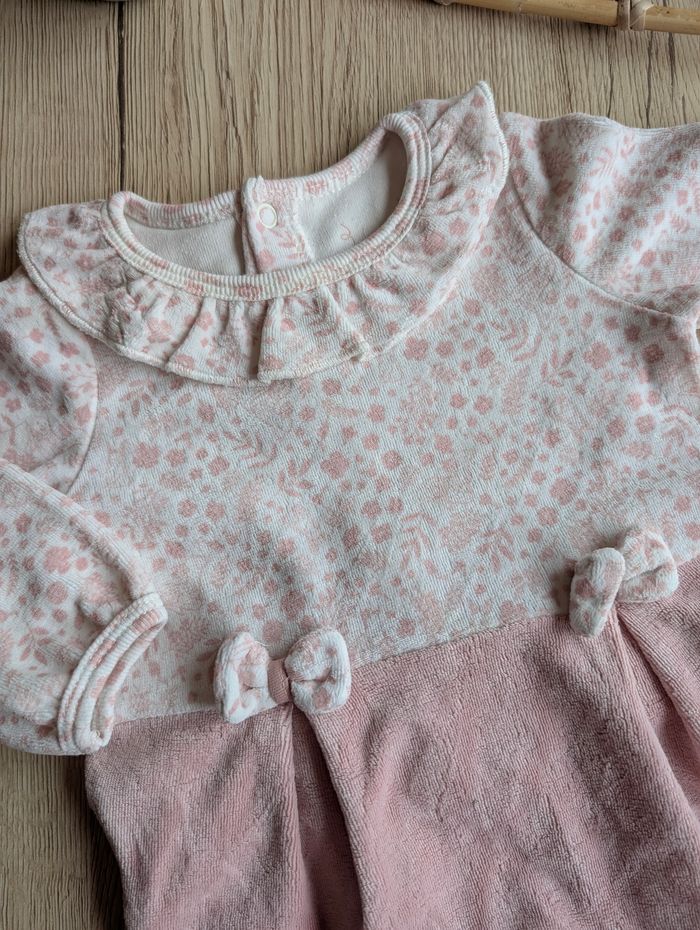 🌸 Pyjama 3 mois - photo numéro 3